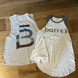 Set of two Barre 3 tanks.